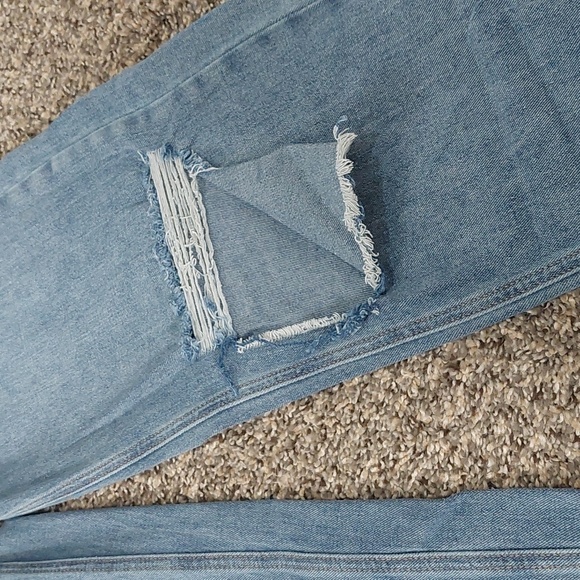 Shein Wide Straight Leg Distressed Denim Jeans Boyfriend Fit Size 4 Small - Picture 4 of 7